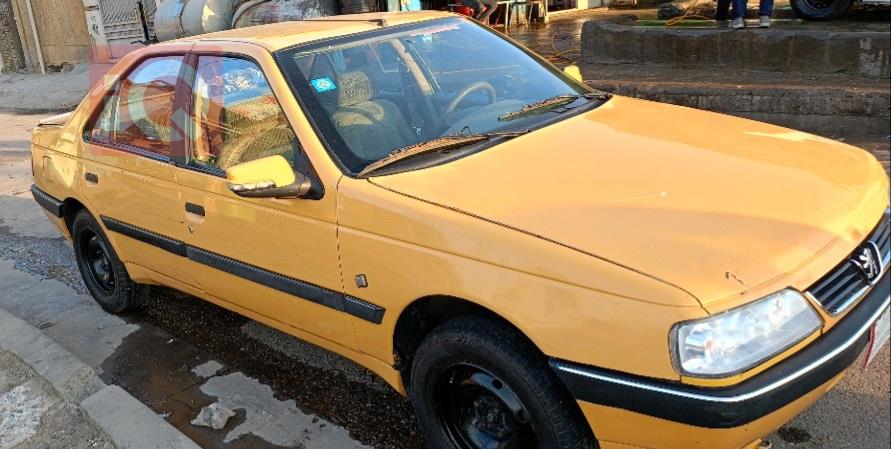 Peugeot 405